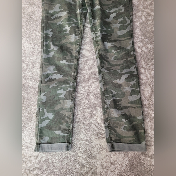 Justice Girls Camouflage Overalls Jumpsuit, Size 16 - Picture 4 of 8